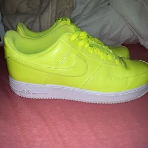 neon air force 1s